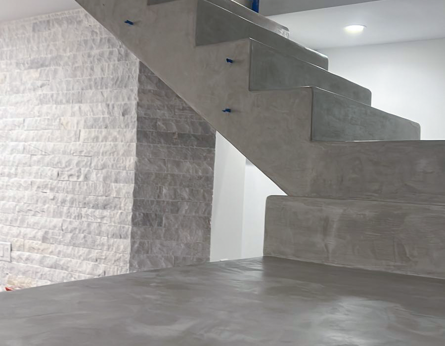 staircase with microtopping